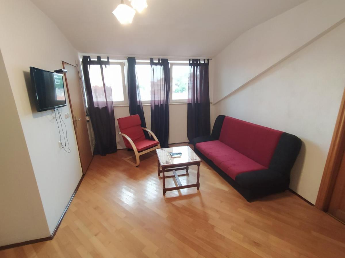 Dejan Apartment-Top Centar Πούλα Δωμάτιο φωτογραφία
